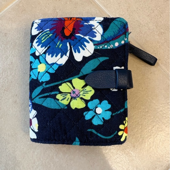 Vera Bradley Bundle 💕 - Picture 10 of 16